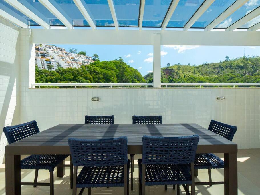 Apartamento La Vie - 206 Praia Das Toninhas